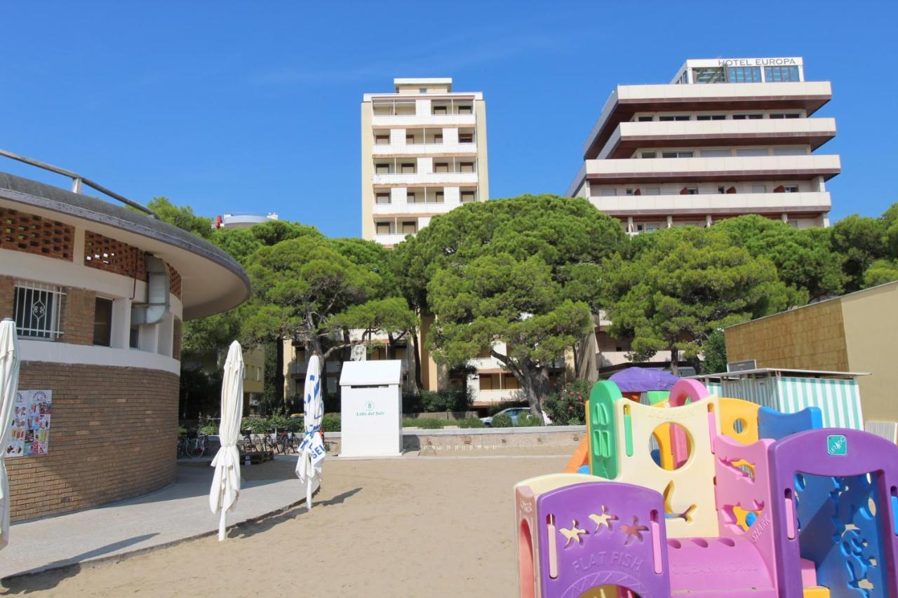 Condomino Alba Lignano Sabbiadoro Bagian luar foto